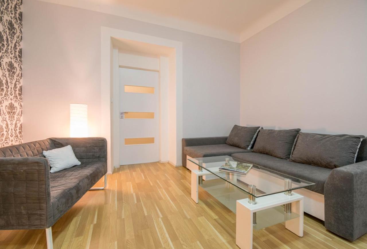 Chest Design Apartments Прага Екстер'єр фото