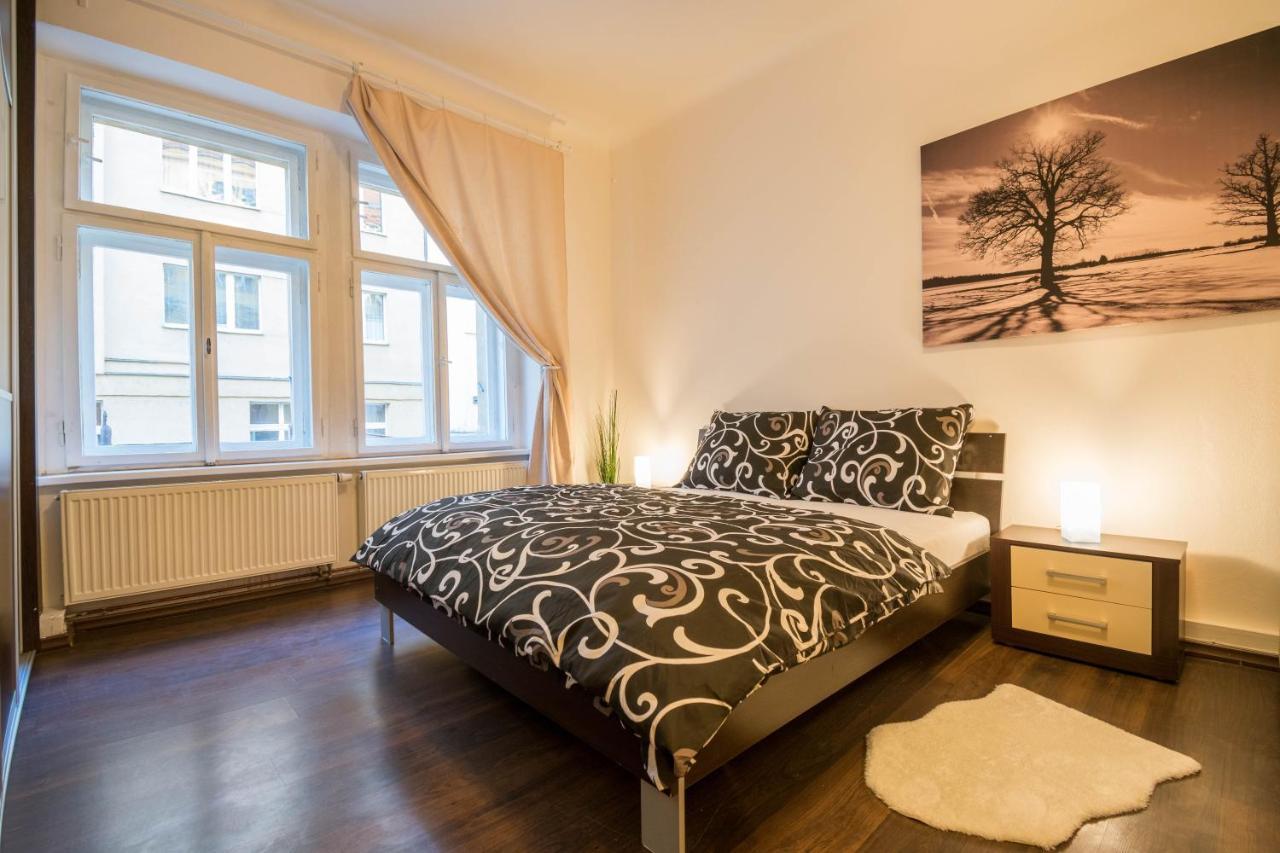 Chest Design Apartments Прага Екстер'єр фото